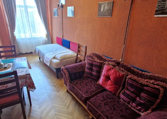 Domum Unirea, Across The Street Of Old Center Apartman Bukarest