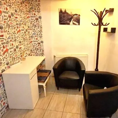 Domum Unirea, Across The Street Of Old Center