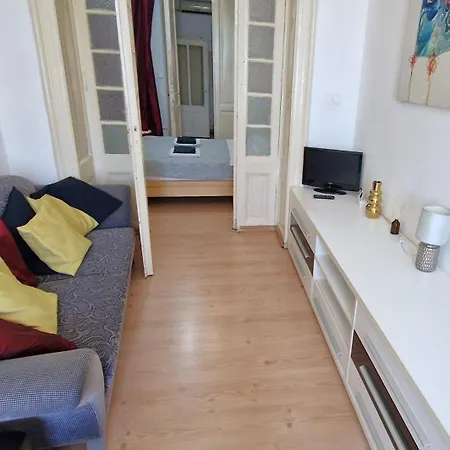 Domum Unirea, Across The Street Of Old Center