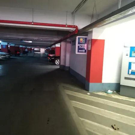 Domum Unirea, Across The Street Of Old Center Апартаменты Бухарест