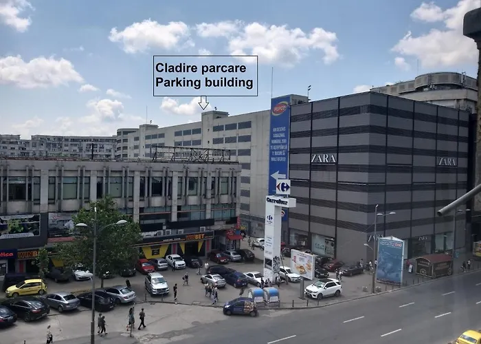 Domum Unirea, Across The Street Of Old Center 公寓 *