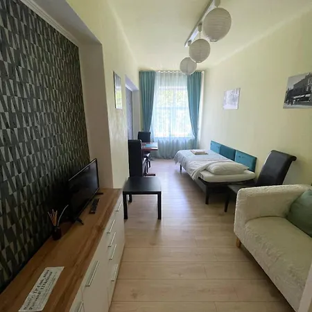 Appartement Domum Unirea, Across The Street Of Old Center Bucarest